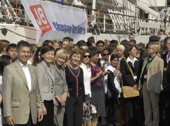 The partners of the G8 leaders with J8 delegates in the harbour at Wismar