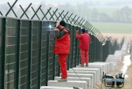 Der Sicherheitszaun um das Tagungshotel des G8-Gipfels im Ostseebad Heiligendamm