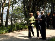 Bundeskanzlerin Angela Merkel im Gespräch mit dem britischen Premierminister Tony Blair und dem kanadischen Premier Stephen Harper