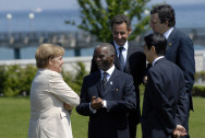 Bundeskanzlerin Merkel im Gespräch mit Thabo Mbeki, Nicolas Sarkozy, José Manuel Barroso und Shinzo Abe